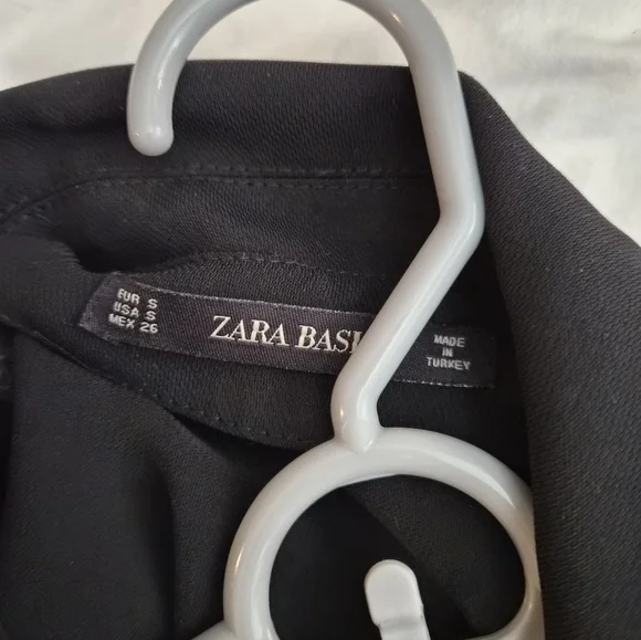 Zara Waist Coast Belted Dress With Shorts - Picture 2 of 3